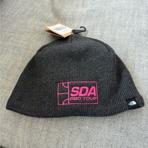 The North Face Mountain Beanie Squash Doubles Association NWT